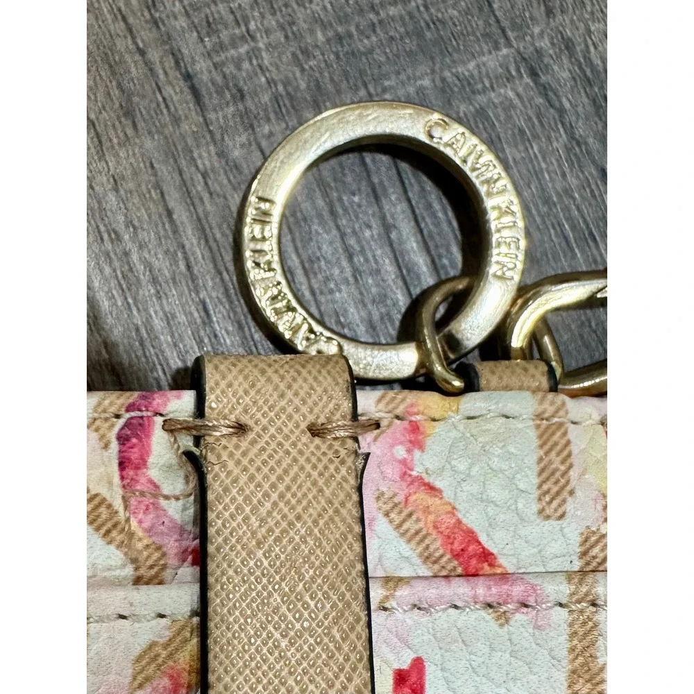 Calvin Klein Monogram Logo Card Holder Zip Wallet with Wristlet Strap White Pink